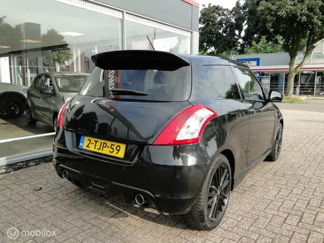 Suzuki Swift 1.6 Sport 2014 Benzine 2