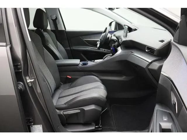Peugeot 5008 1.2 PureTech Blue Lease Premium 2020 LPG/Gas 21