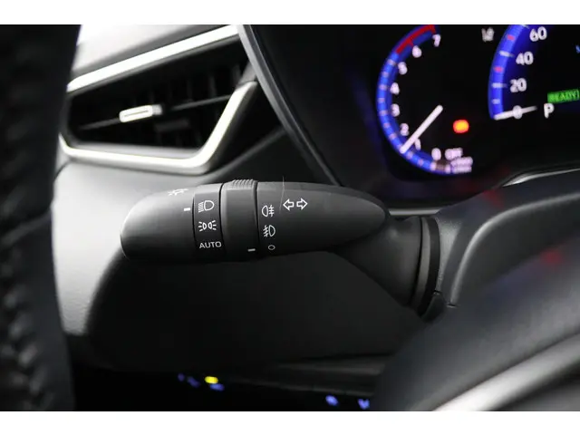 Toyota Corolla 1.8 Hybrid Dynamic 2020 Hybride Benzine 27