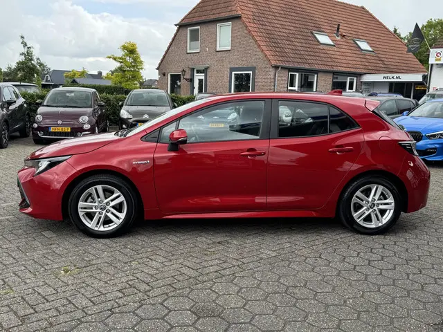 Toyota Corolla 1.8 Hybrid Active 2021 Hybride Benzine 3