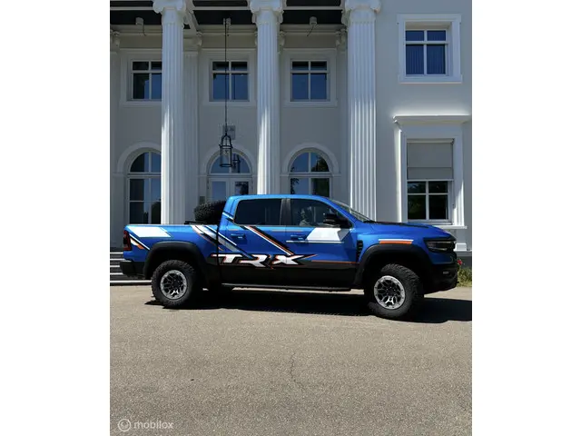 Dodge Ram 1500 4X4 6.2 V8 4x4 Crew Cab TRX 2022 Benzine 3