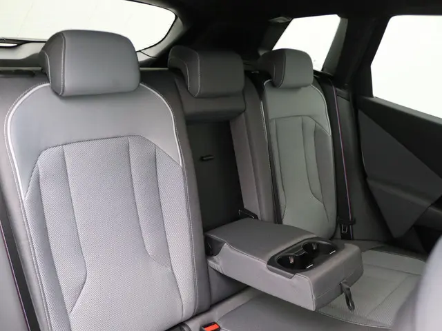 BMW X3 30e xDrive 2025 Hybride Benzine 27