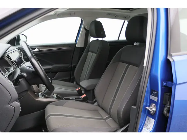 Volkswagen T-Roc 1.5 TSI Style Business 2018 Benzine 10