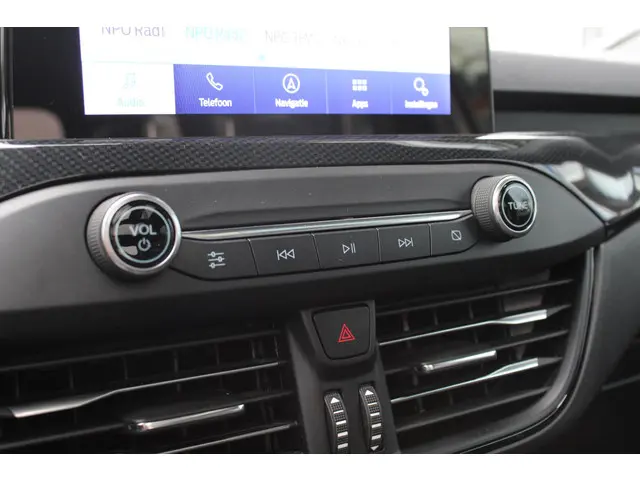 Ford Focus Wagon 2.3 EcoBoost ST-3 2021 Benzine 30