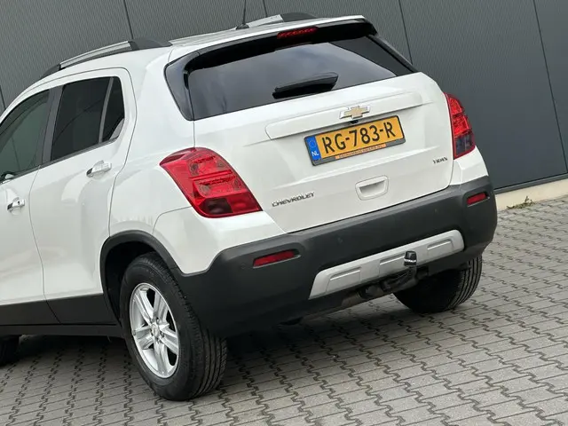 Opel Mokka 1.6 LT 2013 Benzine 13
