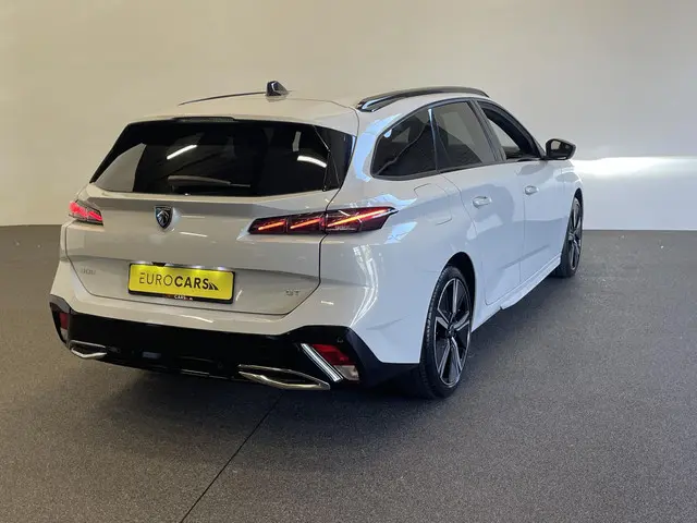 Peugeot 308 1.2 PureTech GT 2024 Benzine 6