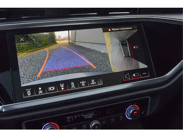 Audi Q3 Sportback 45 TFSI e 2022 Hybride Benzine 12