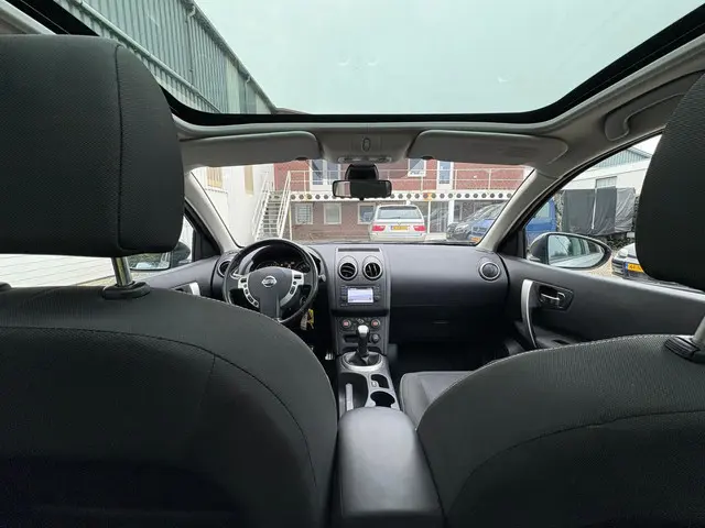 Nissan QASHQAI 1.6 Connect Edition !PANODAK! 2012 Benzine 22