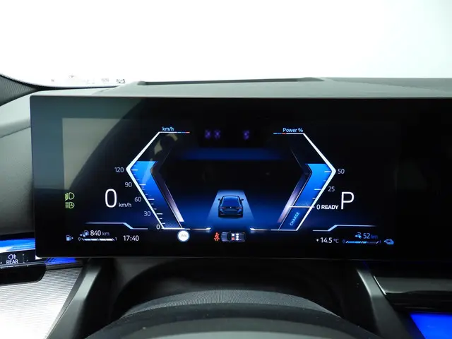 BMW 5 Serie Touring 530e 2025 Hybride Benzine 11