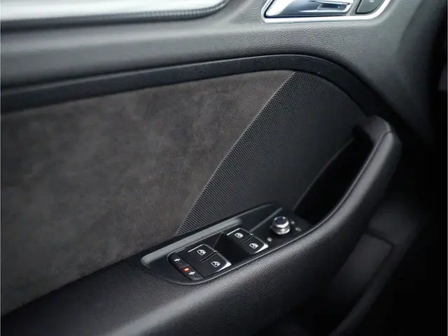 Audi RS3 Sportback 2.5 TFSI 550pk quattro 2019 Benzine 22