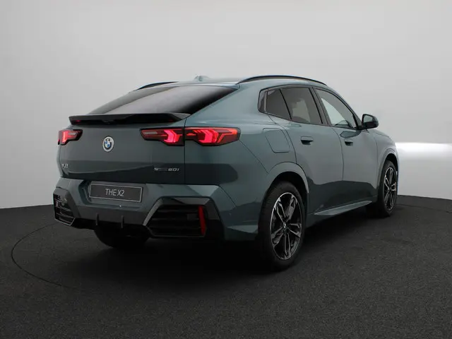 BMW X2 sDrive20i 2025 Benzine 2