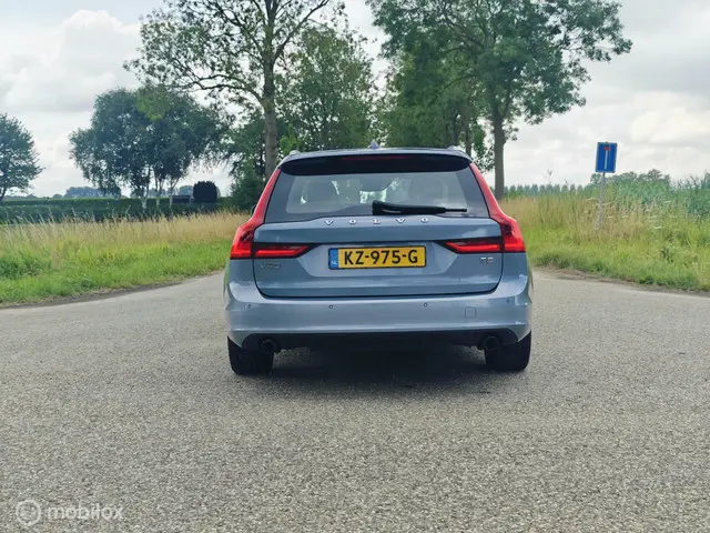 Volvo V90 2.0 T5 prachtige auto 2017 Benzine 10