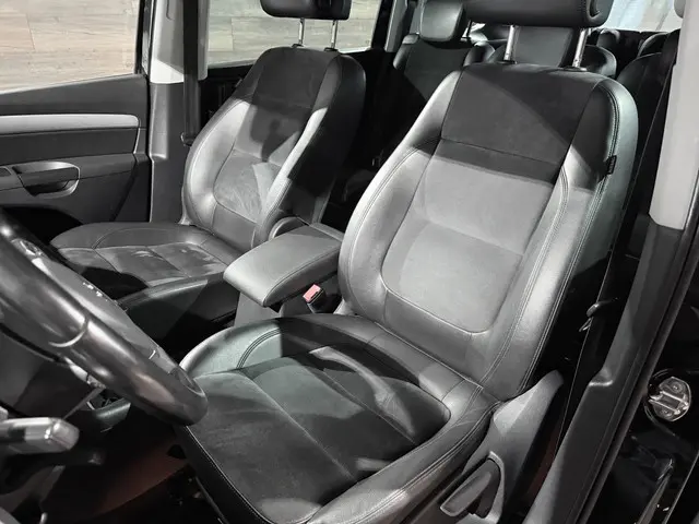 Volkswagen Sharan |1.4 TSI Highline |7p. 2015 Benzine 16