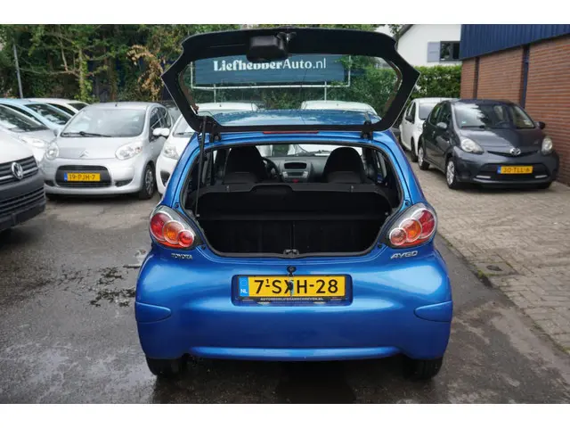 Toyota Aygo 1.0 VVT-i Access 2014 Benzine 18