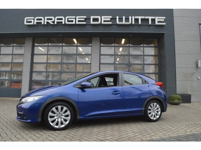 Honda Civic 1.8 Sport 2015 Benzine