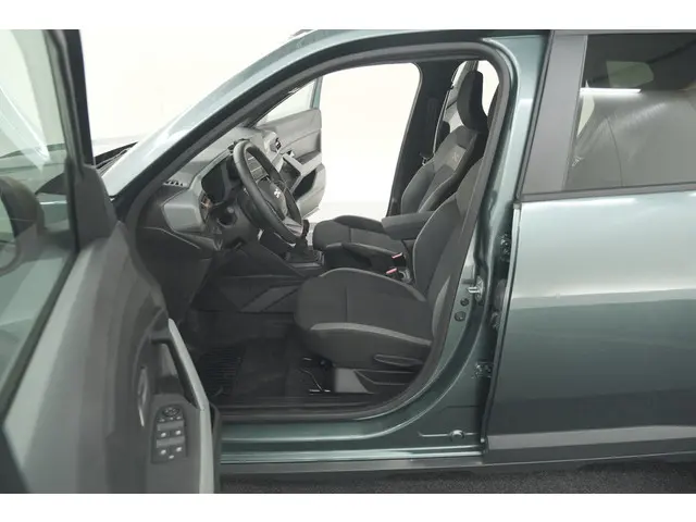 Dacia Duster Mild Hybrid 130 Extreme 2024 Benzine 27