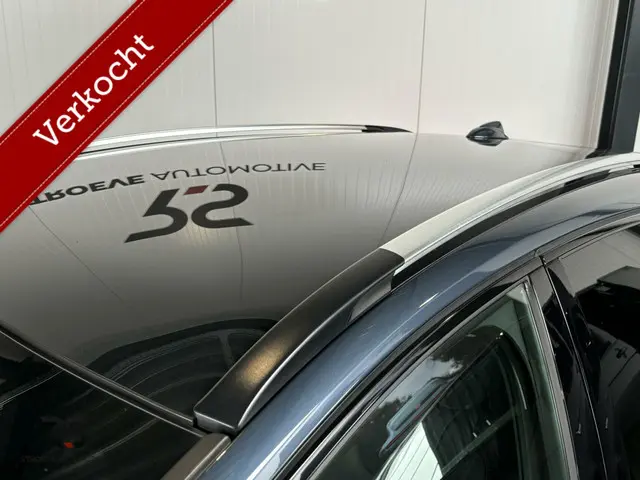 Volvo V40 Cross Country 1.5 T3 Polar+ Luxury 2019 Benzine 19