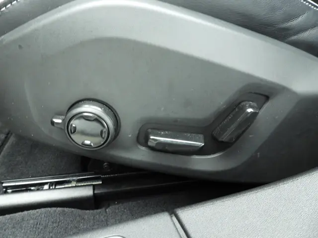 Volvo S90 2.0 B5 Ultimate Bright 2023 Benzine 34