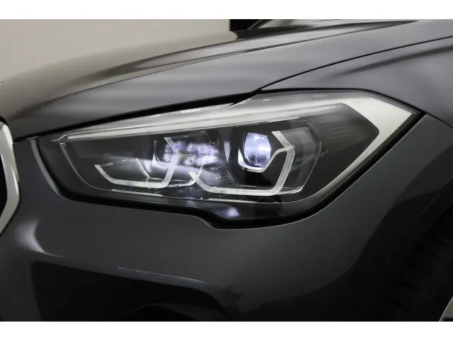 BMW X1 xDrive25e Executive 2021 Hybride Benzine 25