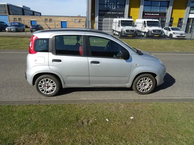 Fiat Panda 0.9 TwinAir Easy 2013 Benzine 6