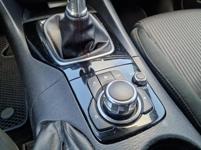 Mazda 3 2.0 HP GT-M 2014 Benzine 21