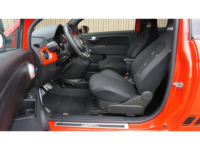 Abarth 595 1.4 T-Jet 145pk 2019 Benzine 7