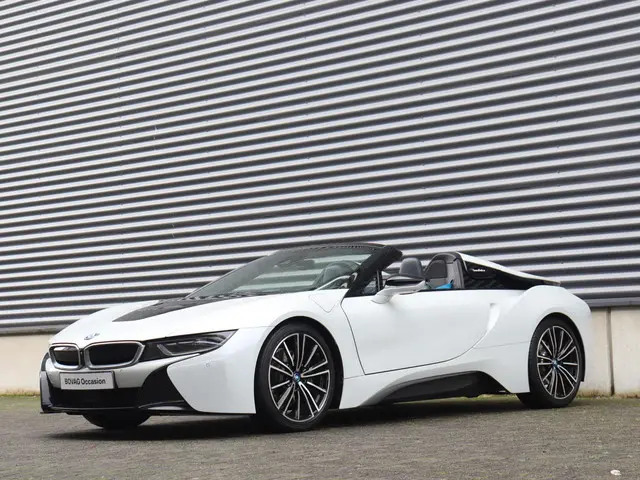 BMW i8 Roadster 2019 Hybride Benzine 36