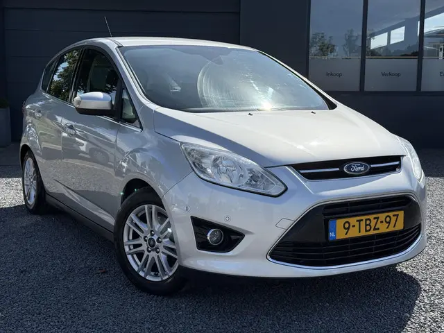 Ford C-MAX 1.0 Titanium 2014 Benzine 2