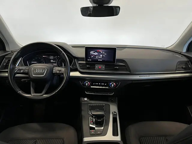 Audi Q5 50 TFSI e S edition 2020 Hybride Benzine 8