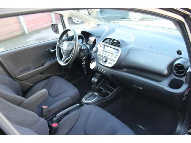 Honda Jazz 1.4 Hybrid Elegance 2013 Hybride Benzine 11
