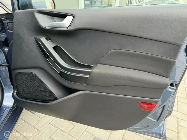 Ford Fiesta 1.0 EcoBoost Titanium 2021 Benzine 19
