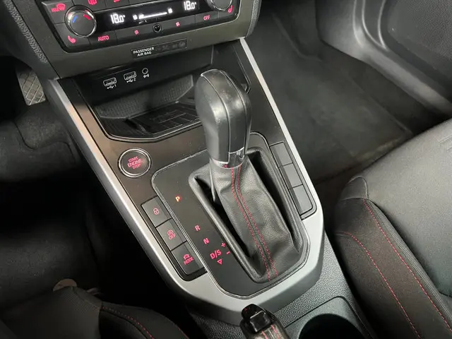 SEAT Arona 1.0 TSI DSG FR LED KEYLESS PDC 2019 Benzine 10
