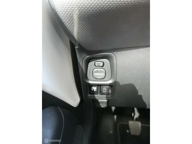 Peugeot 108 1.0 e-VTi Allure TOP! / Cabrio 2019 Benzine 27