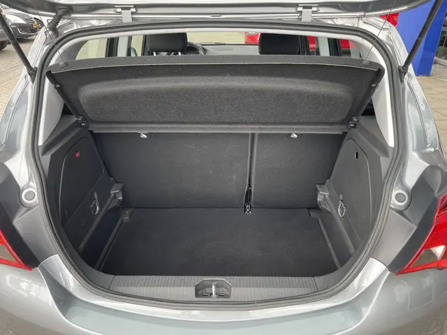 Opel Corsa 1.4 Favourite 2019 Benzine 8