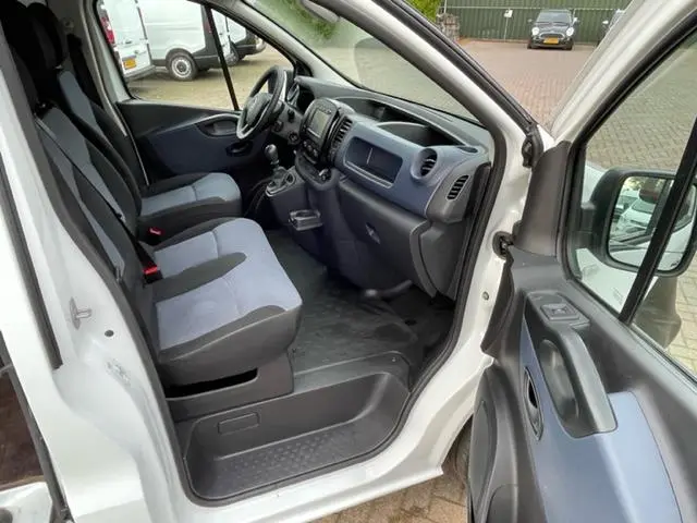 Opel Vivaro 1.6CDTI/L1H1/NAV/3SITZ/AC 2018 Diesel 10