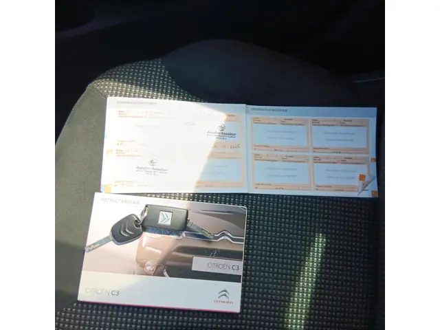 Citroën C3 1.2 VTi Exclusive 2014 Benzine 15