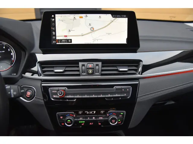 BMW X1 sDrive20i 2019 Benzine 32