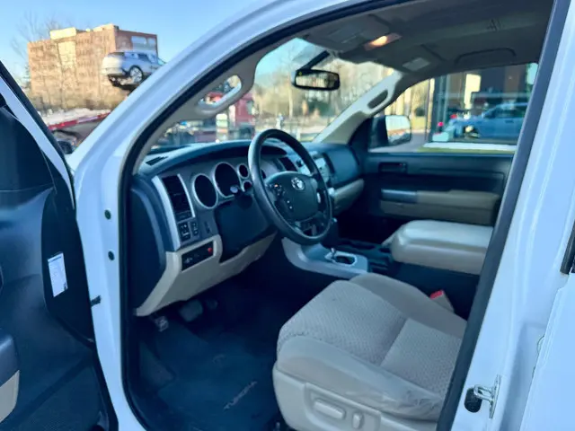 Toyota Tundra 5.7 V8 Double Cab 2013 LPG/Gas 14