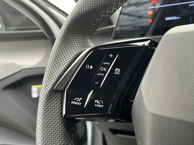 Peugeot 3008 Hybrid 136 GT 2024 Hybride Benzine 22