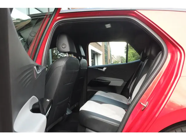 Volkswagen ID.3 Pro S 77 kWh 2022 Elektrisch 11