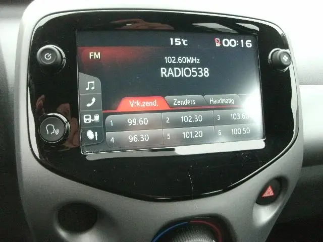 Toyota Aygo 1.0 VVT-i X-Play / VERKOCHT 2019 Benzine 15