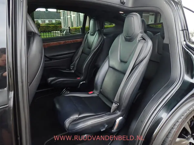 Tesla Model X Long Range 6P 2020 Elektrisch 11