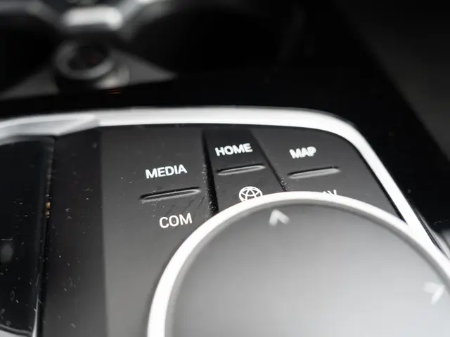 BMW 2 Serie Gran Coupé 218i 2022 Benzine 27