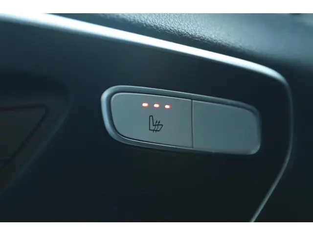 Mercedes-Benz Vito 119 CDI LANG AUT. 190 PK 2019 Diesel 19