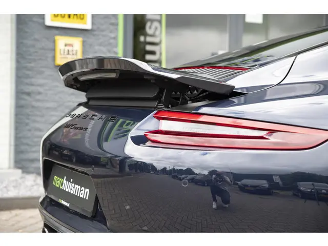 Porsche 911 3.0 Carrera 2018 Benzine 47