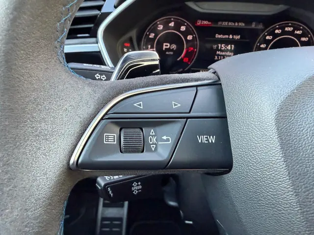 Audi RSQ3 TFSI RS / Panorama/ Full spec 2022 Benzine 21