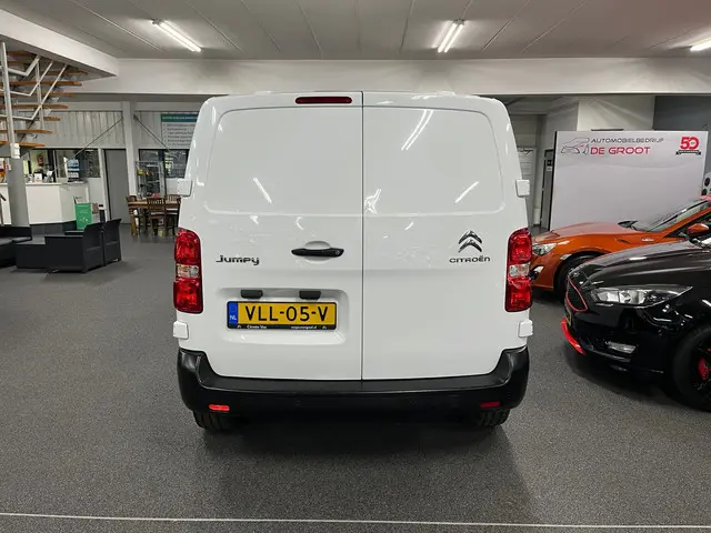 Citroën Jumpy 2.0 BlueHDI 120 M Club ! 31983 km ! 2021 Diesel 8