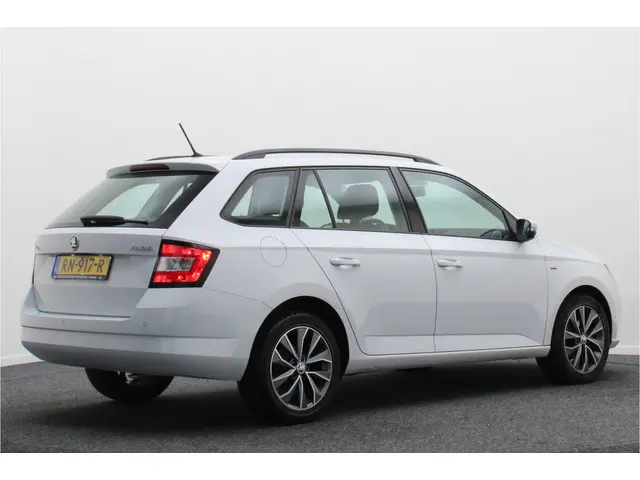 Škoda Fabia Combi 1.0 TSI Drive 2018 Benzine 19