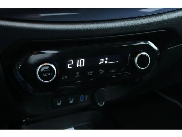 Toyota Aygo X 1.0 VVT-i MT JBL, 2025 Benzine 30