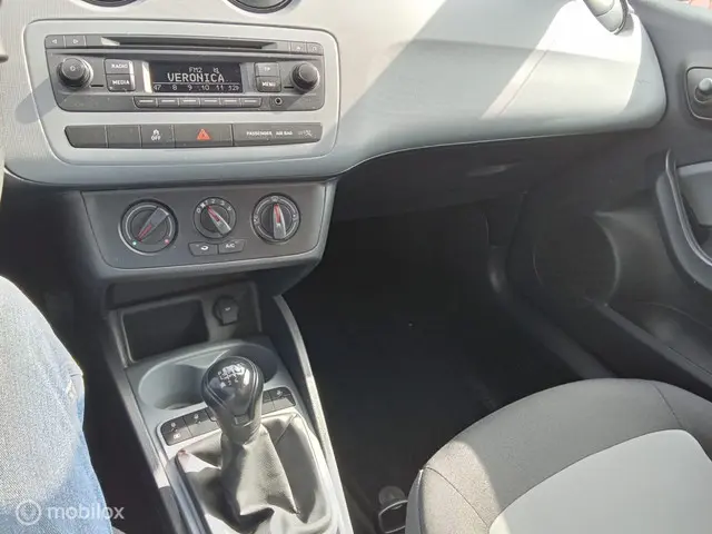 SEAT Ibiza 1.2 Style/Airco/sportvelgen/apk 2014 Benzine 9